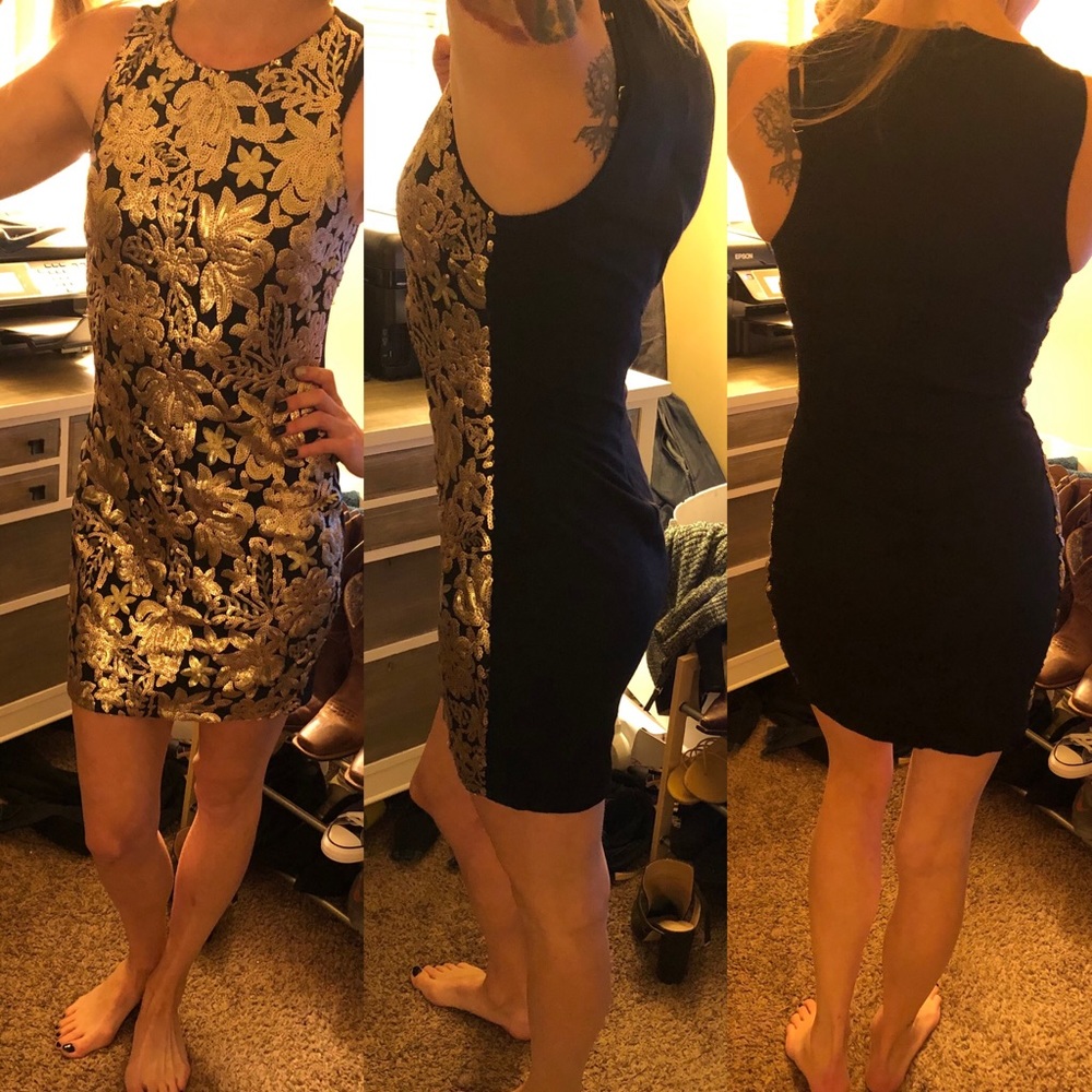Stunning cocktail dress!